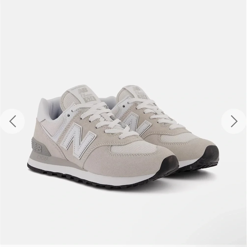 New Balance Shoes - Picture 1 of 6